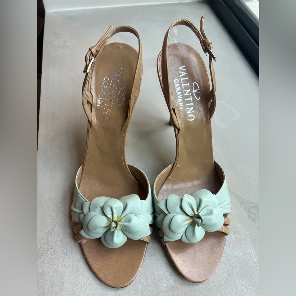 COPY - Valentino sling back nude with blue flowers size 8.5 shoes